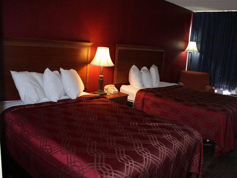 Super 8 By Wyndham Perrysburg-Toledo Hotell Eksteriør bilde